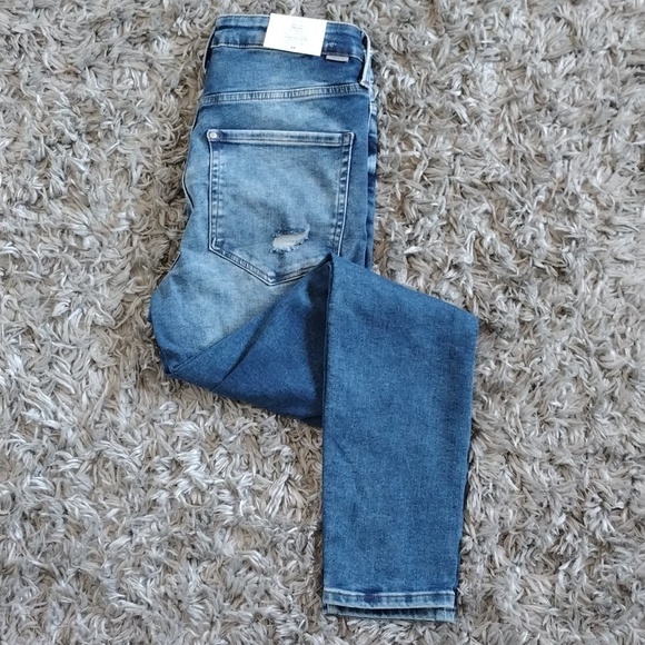 H&M Skinny Ultra High Waist Jeans - Picture 7 of 10